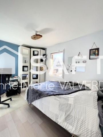 JOLIE MAISON- 102m²- terrain 765 m²-LACANAU VILLE