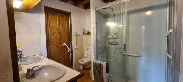 2 Maisons louées à Vendre