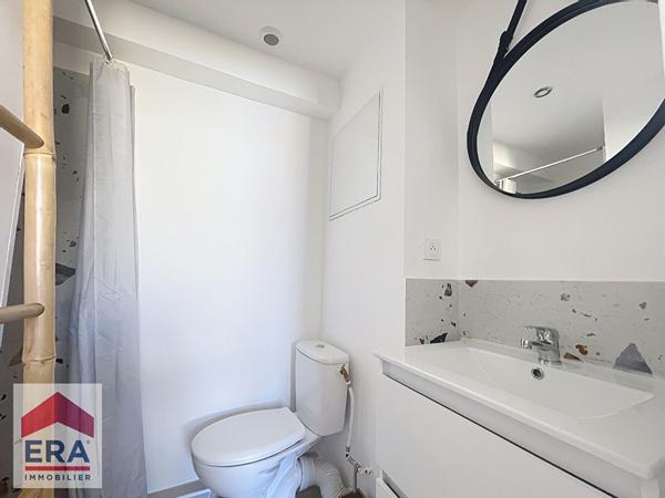Appartement 3 pièces à louer au dernier étage à Marseille - Le Merlan