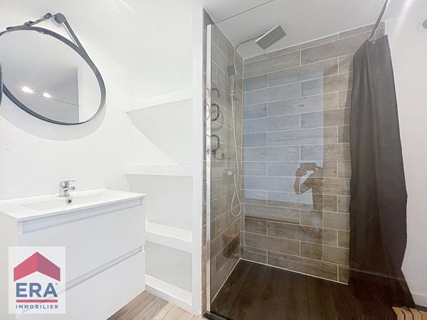 Appartement 3 pièces à louer au dernier étage à Marseille - Le Merlan