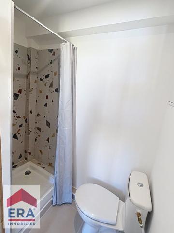 Appartement 3 pièces à louer au dernier étage à Marseille - Le Merlan