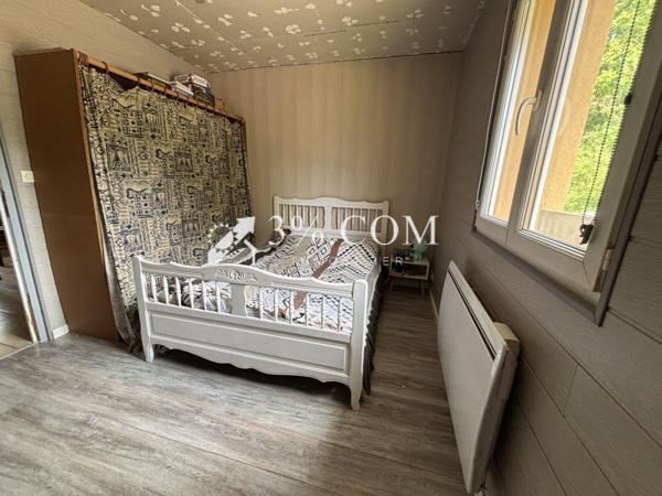 Maison 4 pièce(s) 3 chambre(s) 102 m²