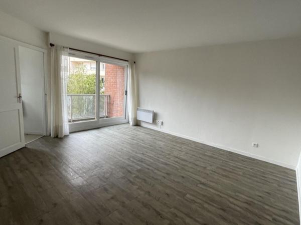 A LOUER : T2 à LILLE • rue Meurein - Vauban • 850 € CC • Réf. G484-9