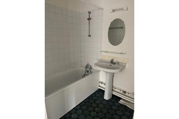A LOUER : T2 à LILLE • rue Meurein - Vauban • 850 € CC • Réf. G484-9