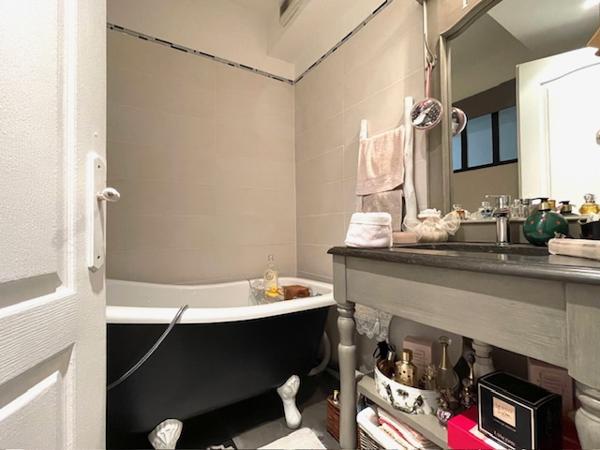 Appartement 4 pièces - 94 m² Exclusivité efficity