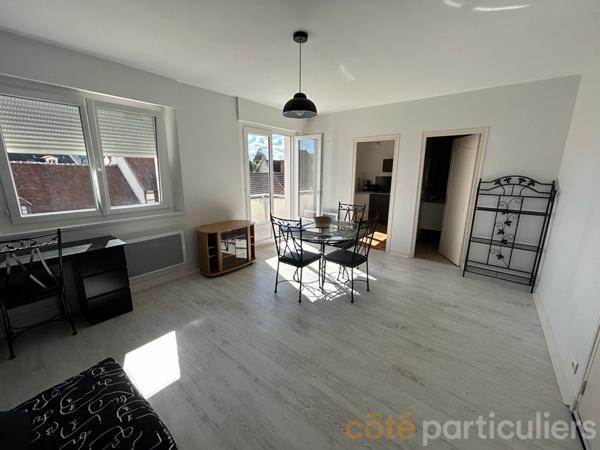 Vente Appartement31,04 m² - 1 Pièce - SAINT AMAND MONTROND (18200)
