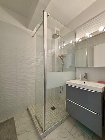 APPARTEMENT T4 350 M PLAGE DE LA GRANDE CONCHE