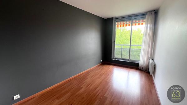 Beau et Lumineux Appartement T3 avec ascenseur, balcon/terrasse, cave et box.