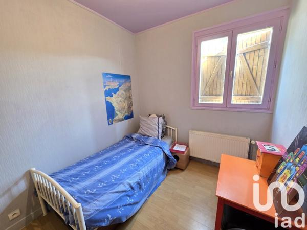 Maison 6 pièces de 77 m² à Ivry-la-Bataille (27540)