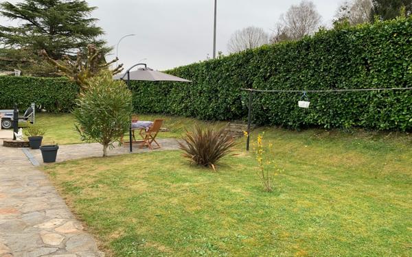 Maison à vendre    4 pièces • 85 m2 Cussac