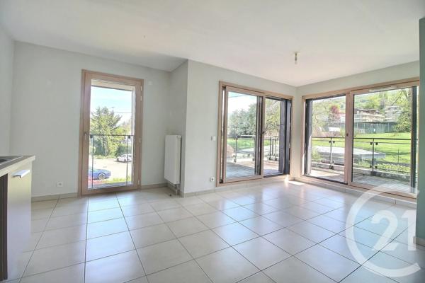 Appartement F3 à vendre  3 pièces - 58,56 m 2   EVIAN LES BAINS  - 74