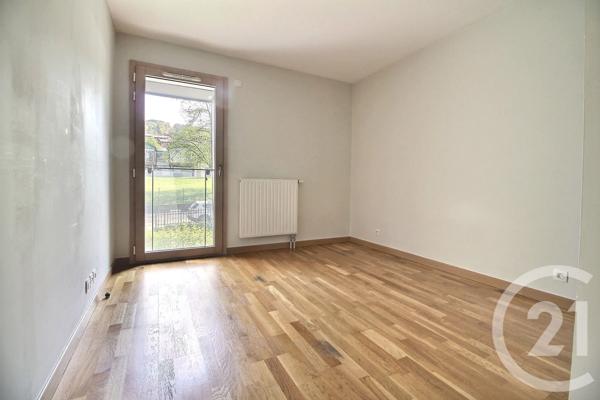 Appartement F3 à vendre  3 pièces - 58,56 m 2   EVIAN LES BAINS  - 74