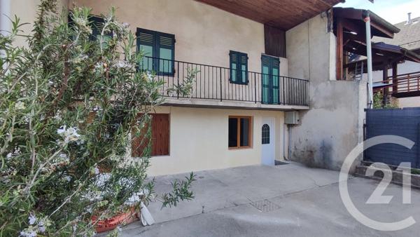 Maison à vendre  3 pièces - 72 m 2   BARBERAZ  - 73