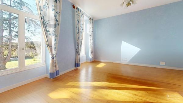 proche du centre de fargues saint hilaire