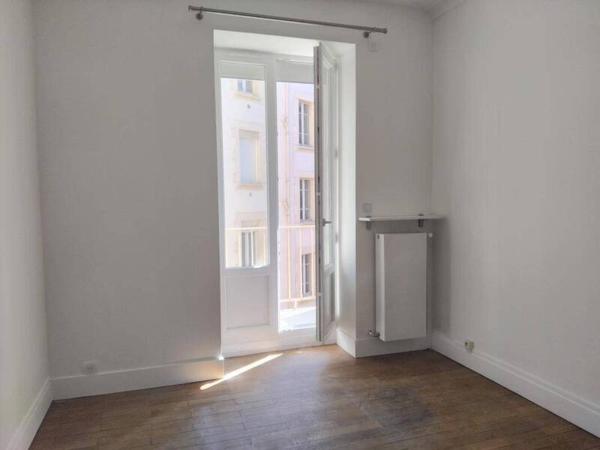 Appartement 3 pièces                                        - 38000 Grenoble Réf : 4254