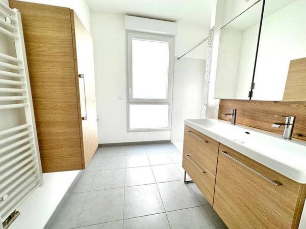 Appartement 3 pièces - 44200 Nantes -  République