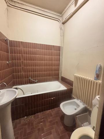 Appartement Boucle , rue Ronchaux 80m2 .