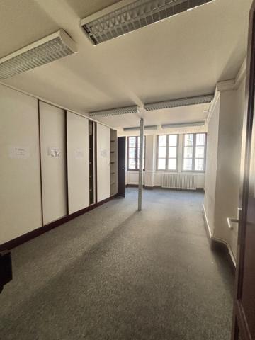 Appartement Boucle , rue Ronchaux 80m2 .