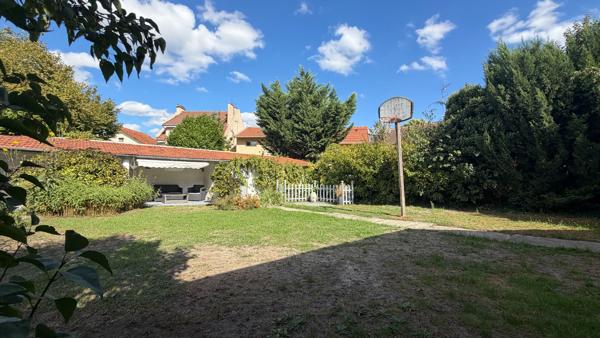 Maison Livry Gargan 6 pièce(s)