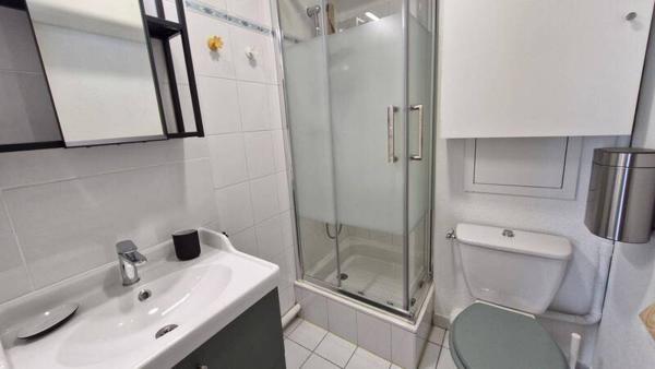 Appartement 1 pièce                                        - 69008 Lyon 8e  Arrondissement Réf : 5556