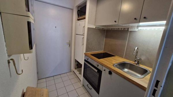 Appartement 1 pièce                                        - 69008 Lyon 8e  Arrondissement Réf : 5556