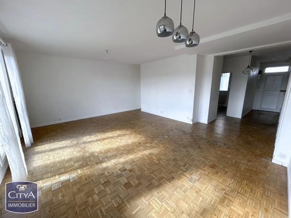 Appartement à vendre 4 pièces 75.1m² Le Mans (72000)