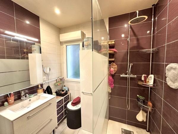 Vente Maison 4 pièces 77 m2 à Belle-Église