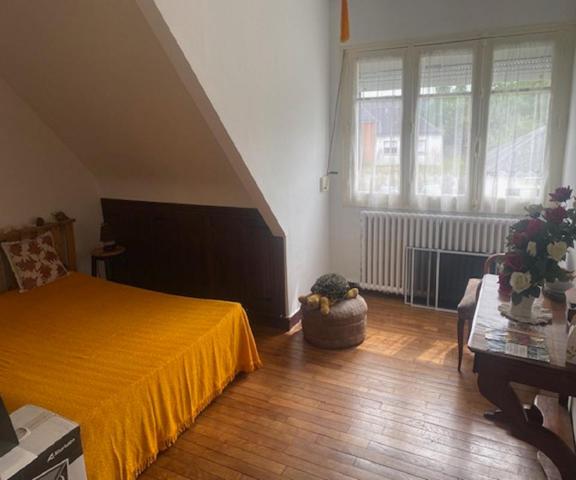 Maison  8 pièce(s) 128 m2 Saint Martin sur Oust