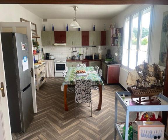 Maison  8 pièce(s) 128 m2 Saint Martin sur Oust