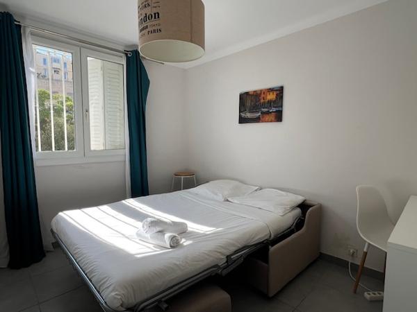 Marseille (13007) EXCLUSIVITÉ VENTE APPARTEMENT 55,43 M2 CARREZ TYPE 3 BALCON APERÇU MER 114 Bb TELLENE PARKING LIBRE 13007 MAR