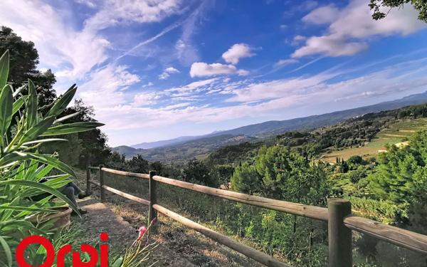 Terrain à vendre    Le Beausset