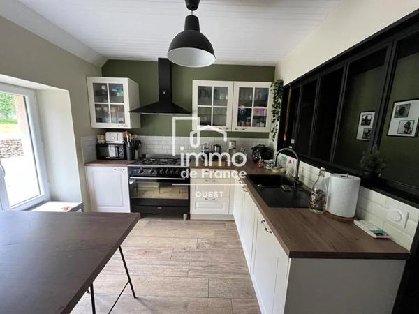 Maison à vendre à Saint-Georges-Buttavent (53100)