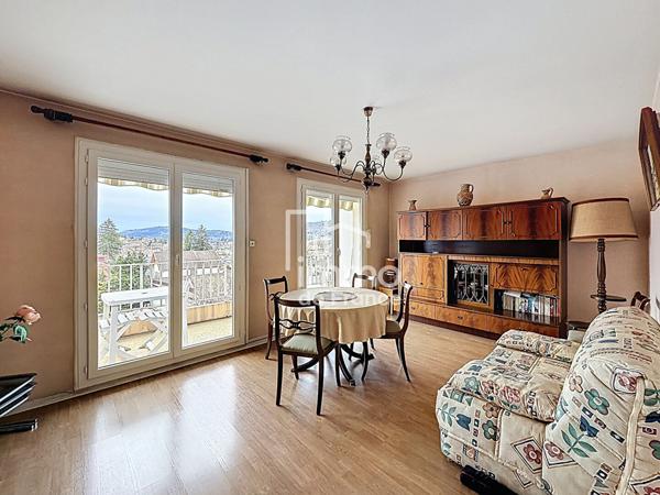 Appartement Oyonnax 3 pièce(s) 65.40 m2