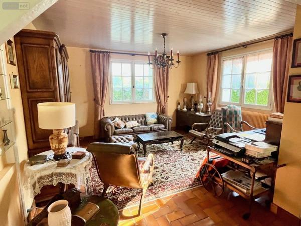 Maison individuelle à vendre à Challans en Vendée (85300), ref : 998/M/2357-85092