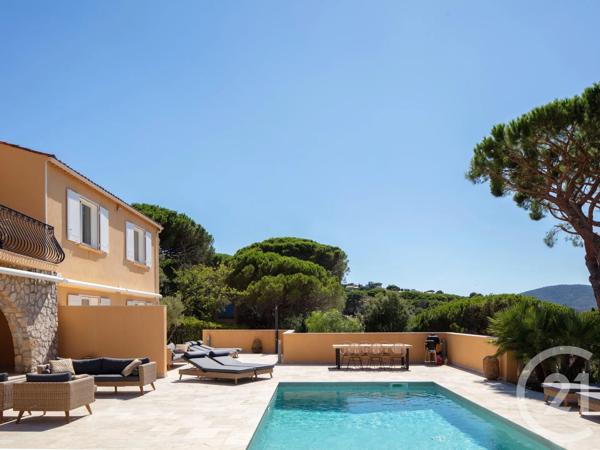 Maison à vendre  7 pièces - 182 m 2   LES ISSAMBRES  - 83