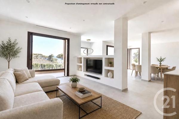 Maison à vendre  7 pièces - 182 m 2   LES ISSAMBRES  - 83