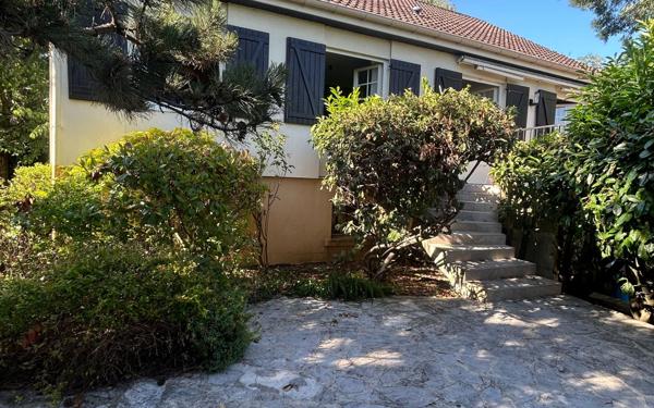 Maison à vendre    4 pièces •  Dampmart