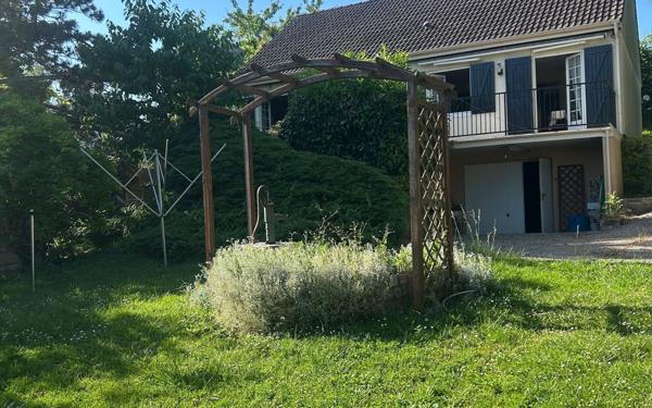 Maison à vendre    4 pièces •  Dampmart