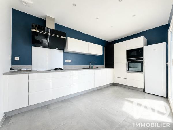 Appartement à vendre 3 pièces 75 m² Saint-Marcellin-en-Forez