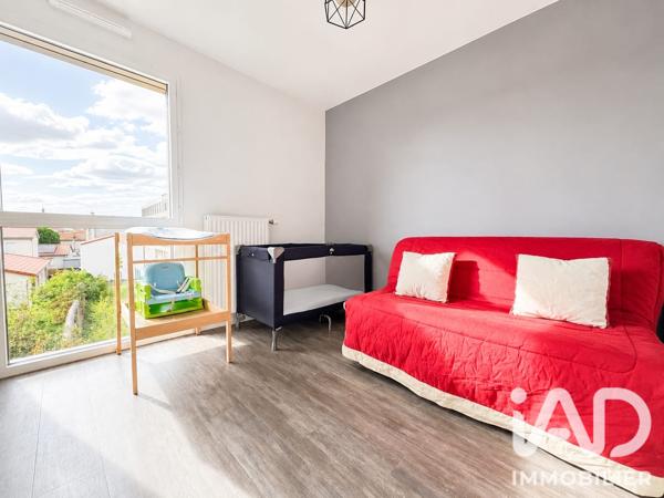 Appartement à vendre 3 pièces 75 m² Saint-Marcellin-en-Forez