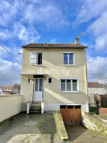 Maison
         4 pièces
        - 70 m²
