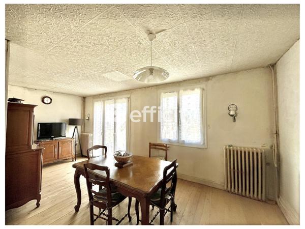 Maison
         4 pièces
        - 70 m²