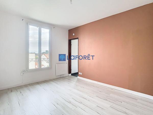 Location appartement Savigny-sur-Orge - 2 pièce(s) - 37 m² - 850 €/mois