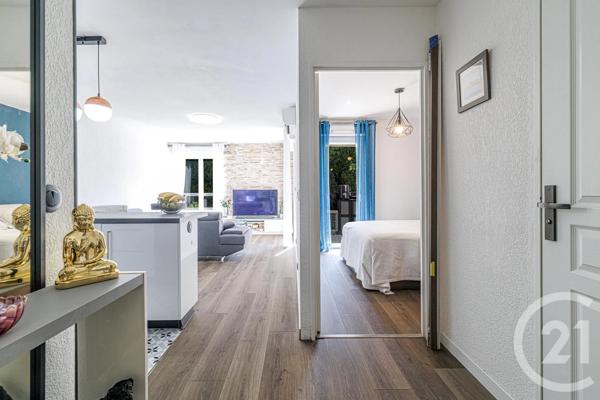 Appartement F2 à vendre  2 pièces - 41,07 m 2   NICE  - 06