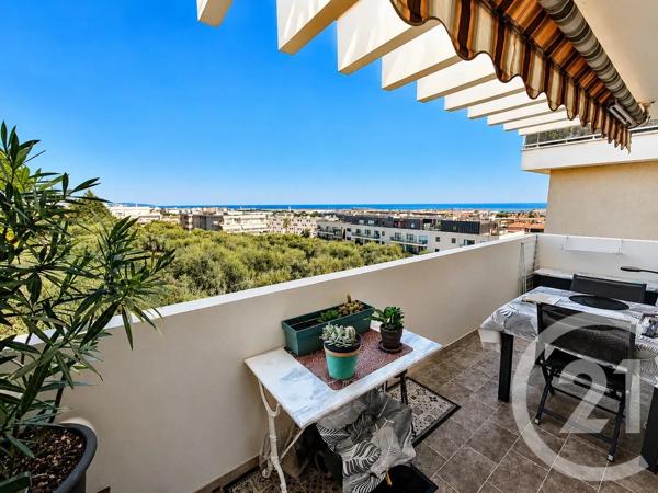 Appartement F2 à vendre  2 pièces - 41,07 m 2   NICE  - 06