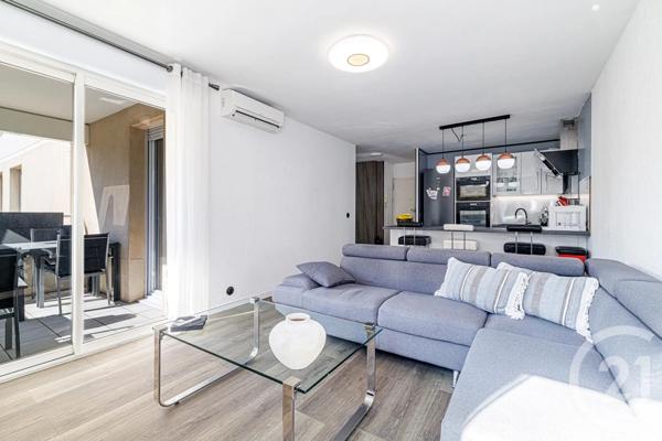 Appartement F2 à vendre  2 pièces - 41,07 m 2   NICE  - 06