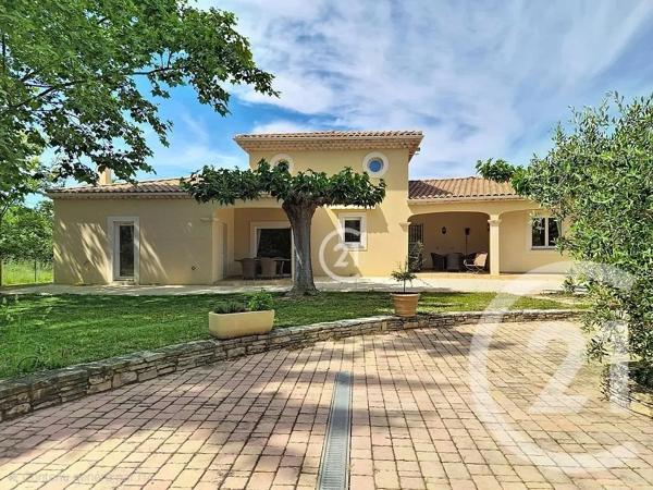 Maison à vendre  7 pièces - 207 m 2   ST MARTIN DE CRAU  - 13