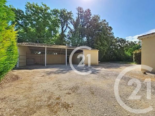 Maison à vendre  7 pièces - 207 m 2   ST MARTIN DE CRAU  - 13