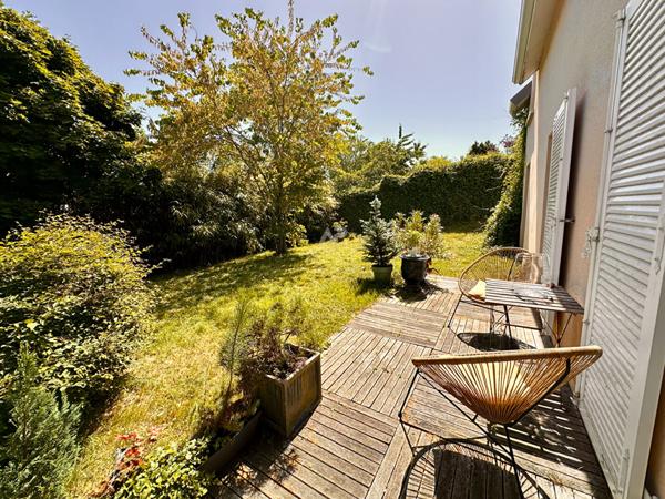 Maison Orgeval 5 pièce(s) 113 m2 €545 000 ** - Référence 8817