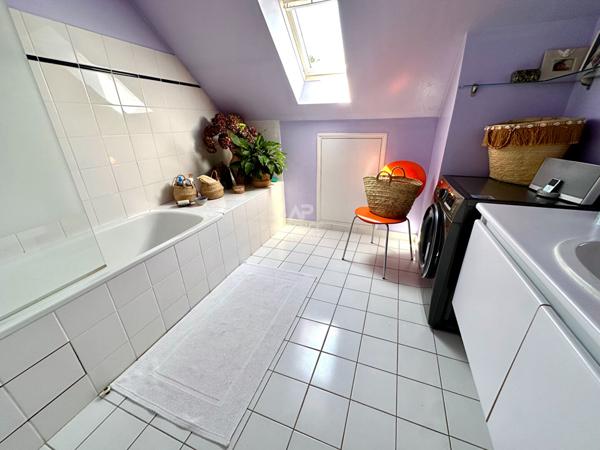 Maison Orgeval 5 pièce(s) 113 m2 €545 000 ** - Référence 8817